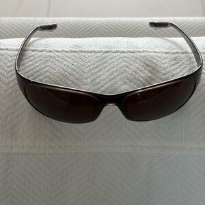 Maui Jim Black Sporty Wraparound Sunglasses